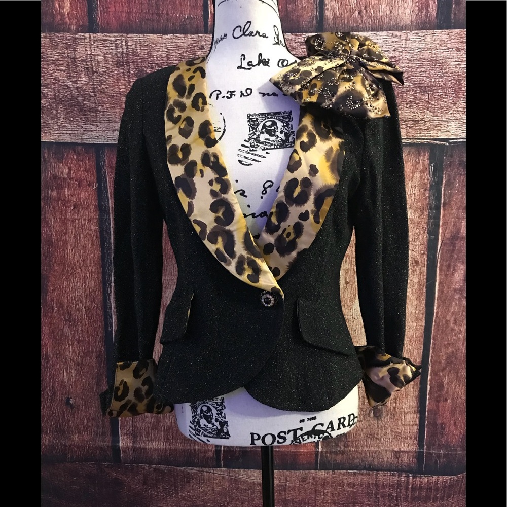 St John blazer